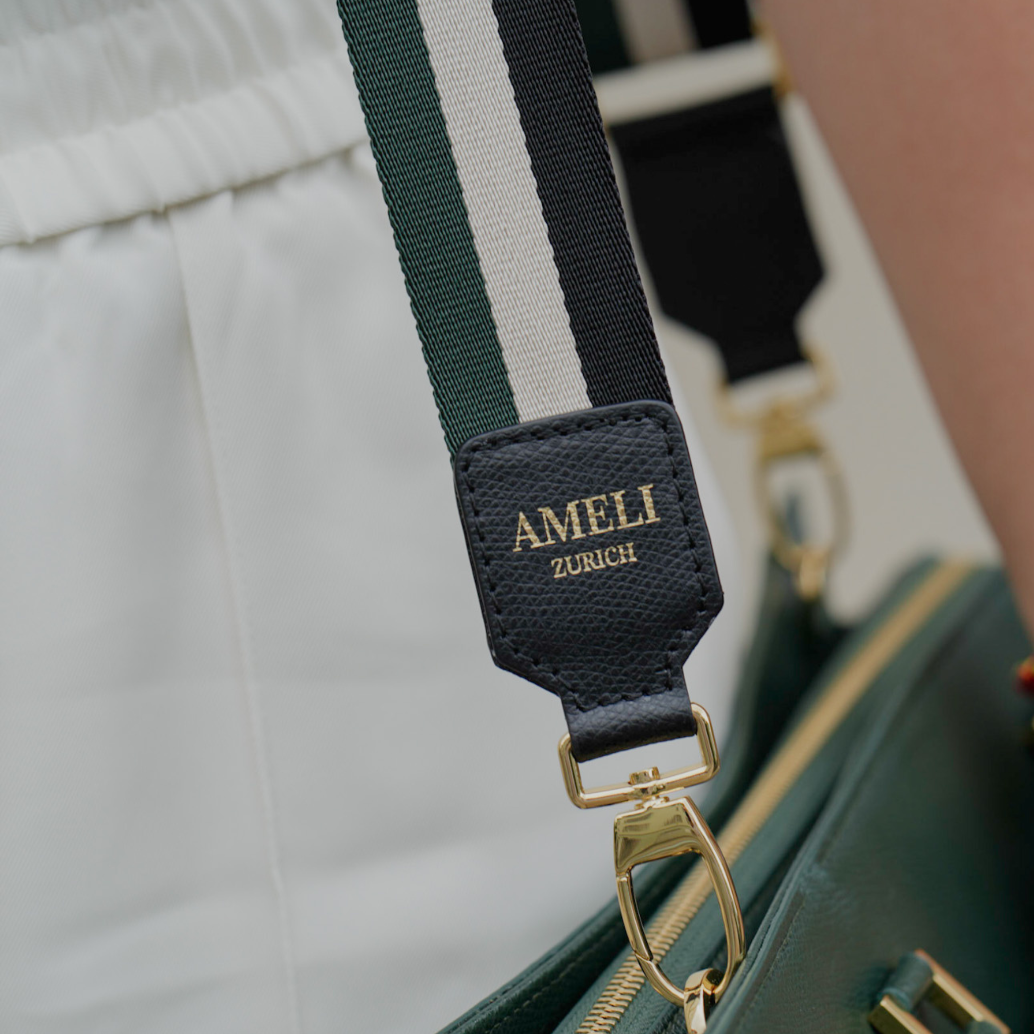 ADJUSTABLE STRAP