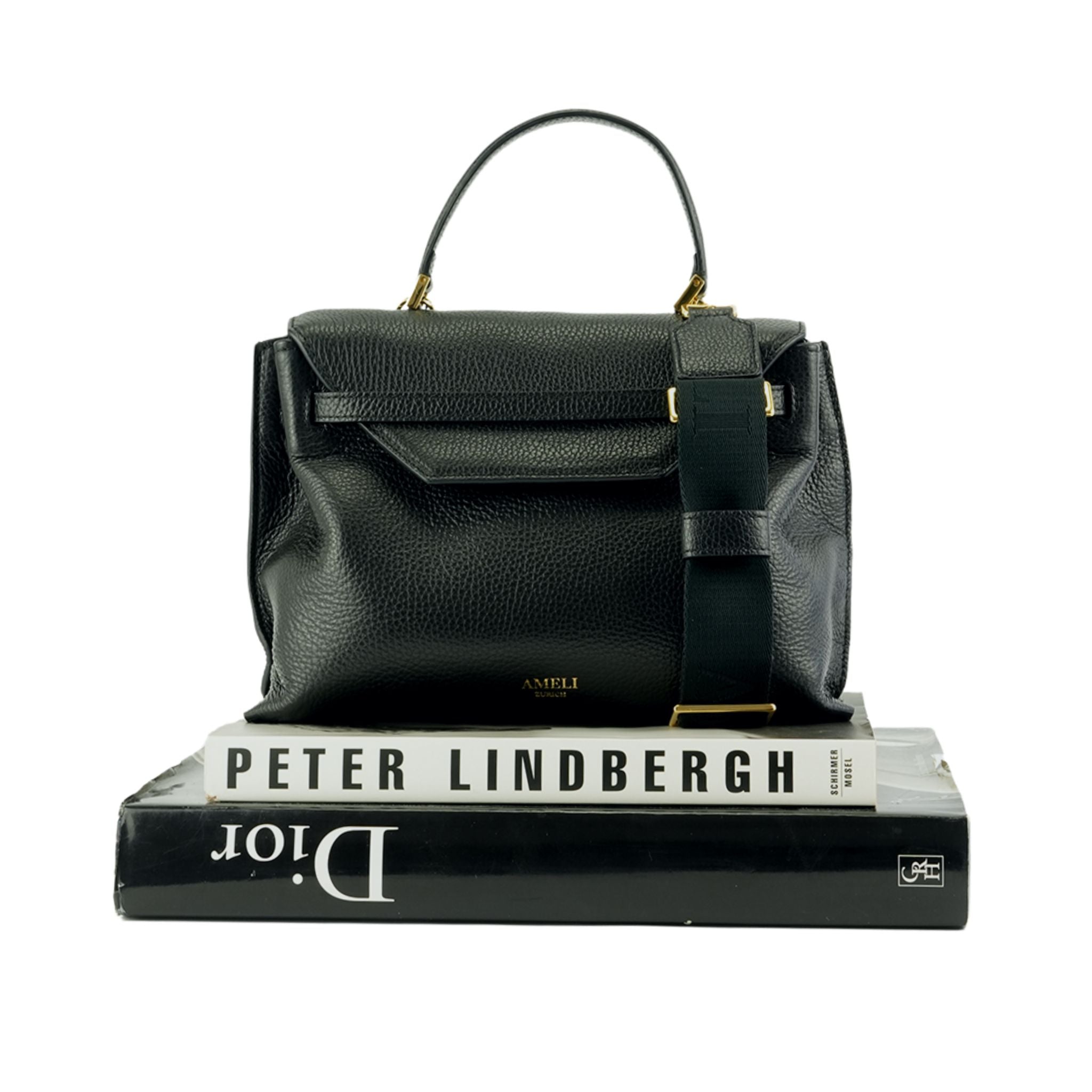 AMELI Zurich | Adjustable Strap | Black | Soft Grain Leather
