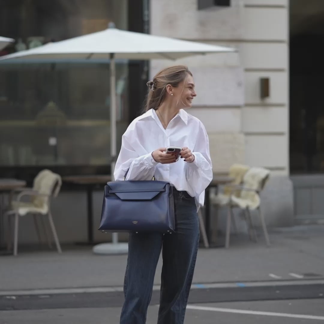 AMELI Zurich | VIADUKT WORK 24 | Jeans Blue | Soft Grain Leather | Video