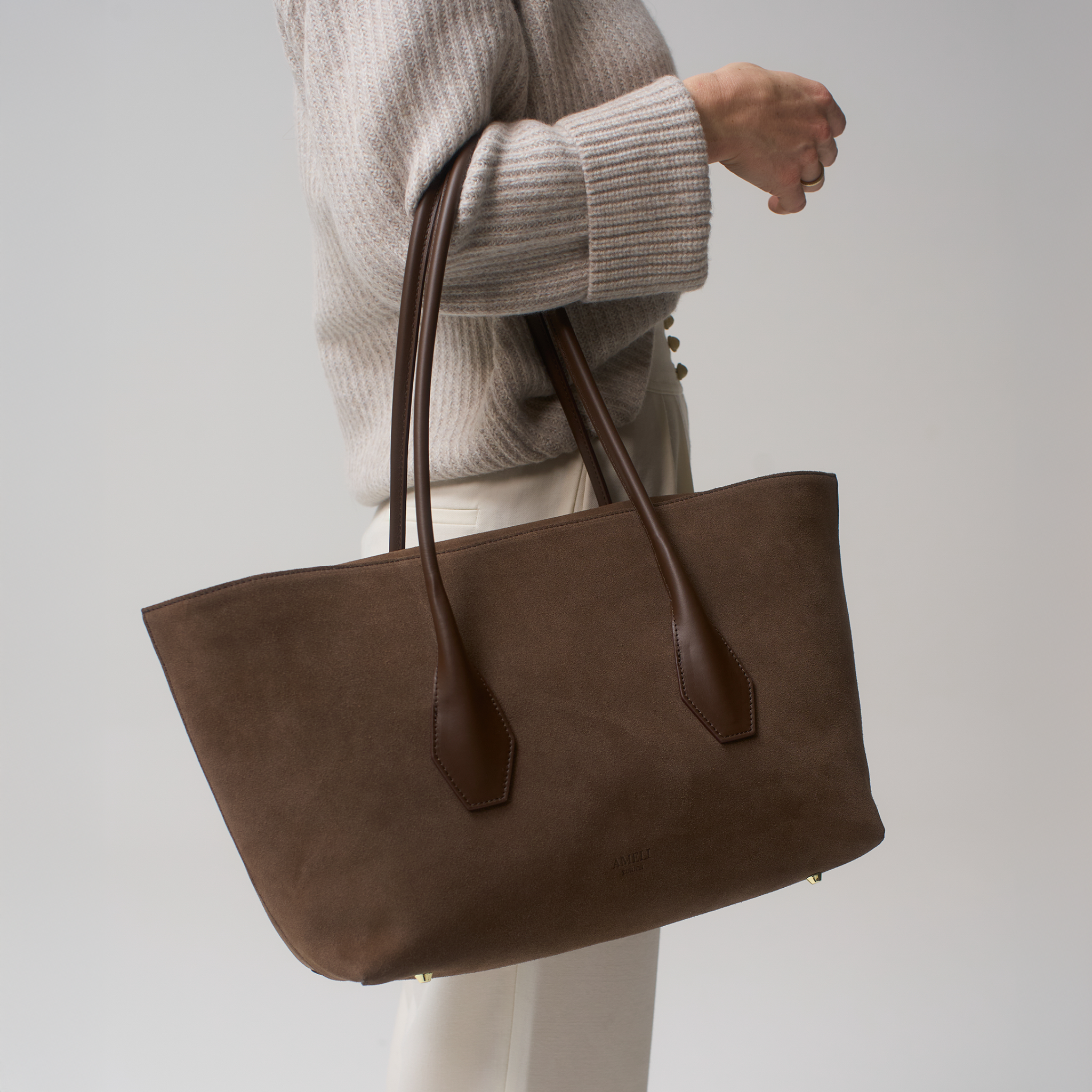 AMELI Zurich | IDA | Dark Brown | Small Grain Leather | Top Handle