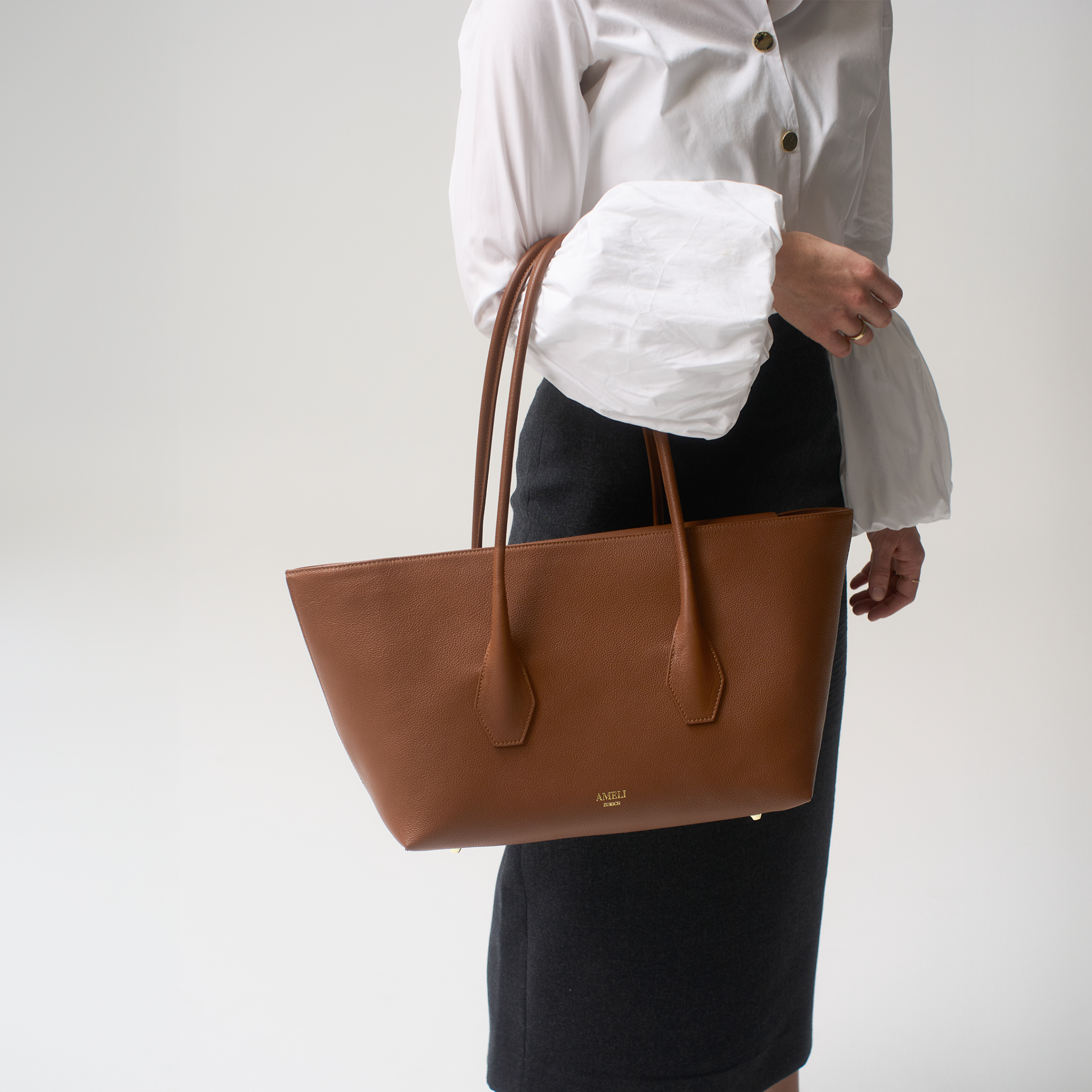 AMELI Zurich | IDA | Cognac | Small Grain Leather | Top Handle