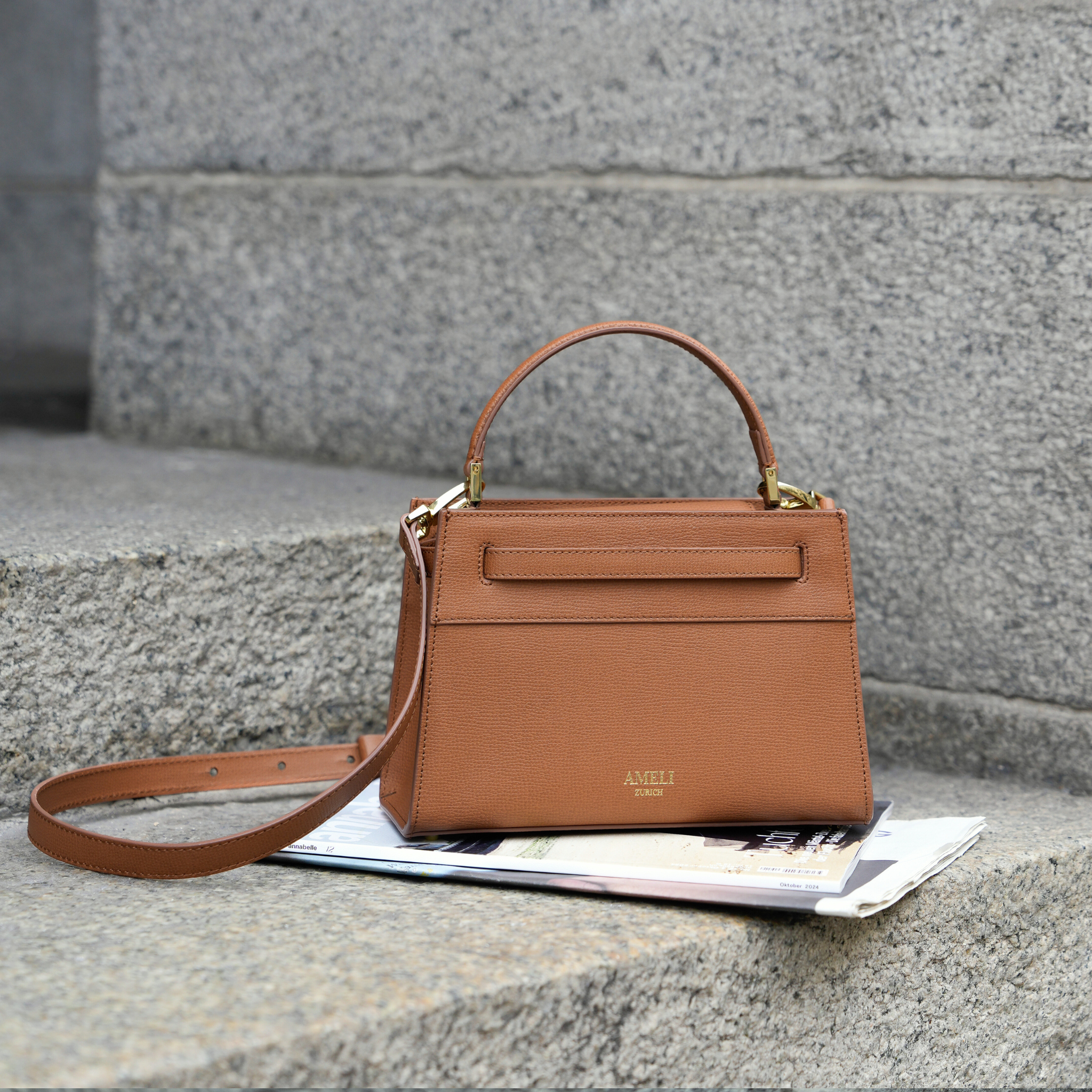 AMELI Zurich | SEEFELD MINI | Cognac | Pebbled Leather | Lifestyle