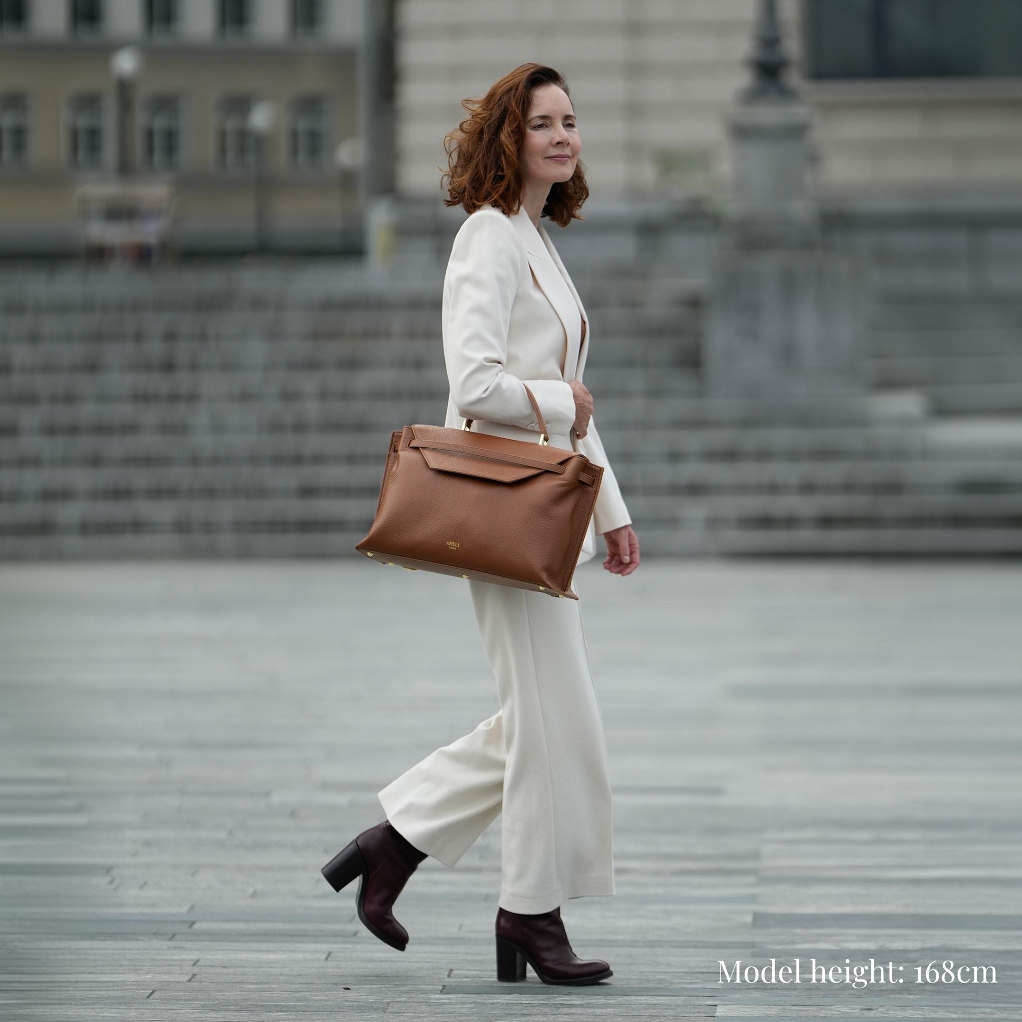 AMELI Zurich | VIADUKT DAY | Cognac | Dollarino Leather | Model