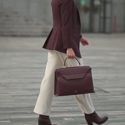 AMELI Zurich | VIADUKT WORK 24 | Maroon Red | Dollarino Leather | Video