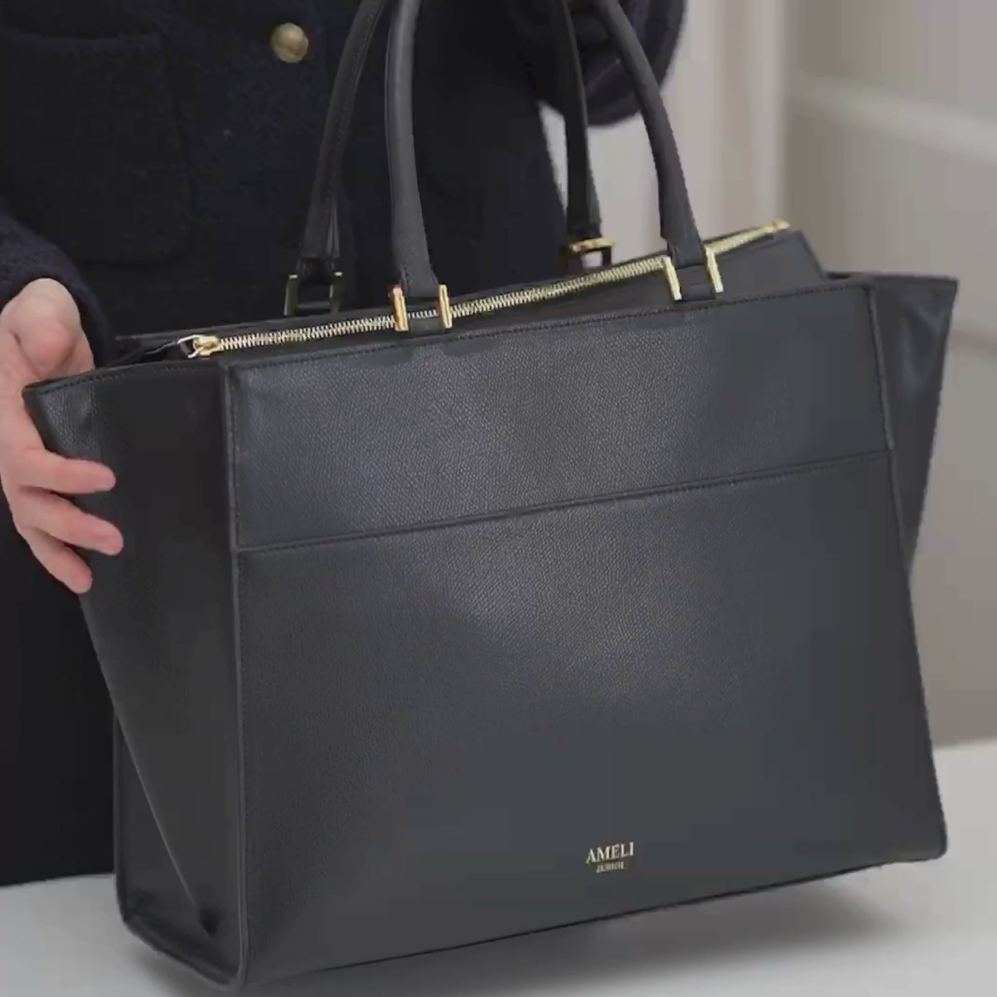 AMELI Zurich | SELNAU 23 | Black | Pebbled Leather | Video